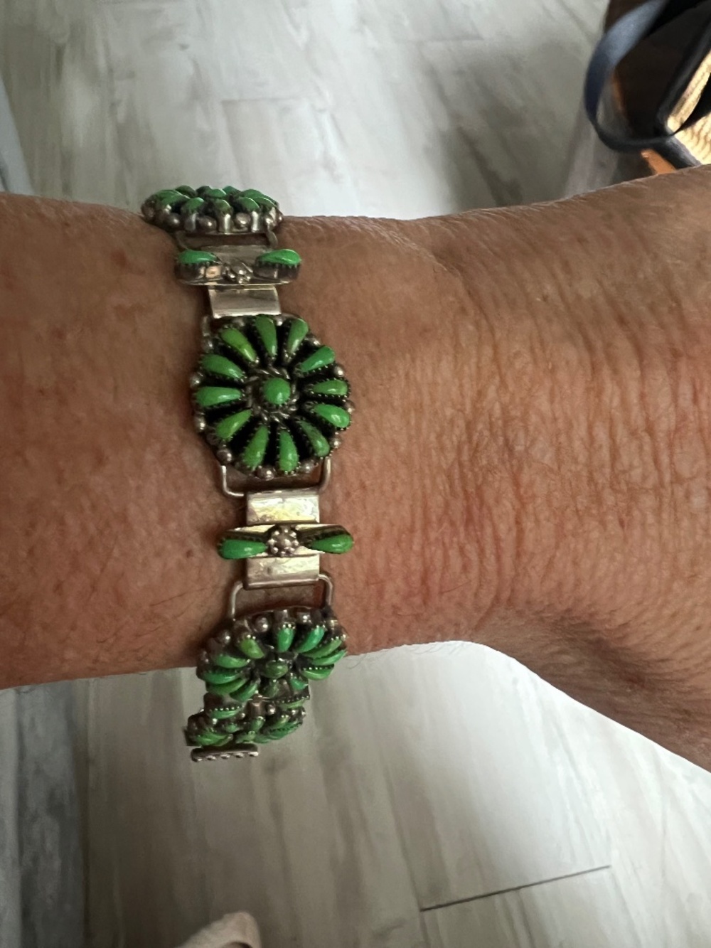 Sterling silver green gem Zuni link bracelet